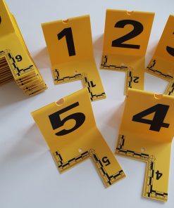 Tatort-Nummernsatz mit Skala und Fadenkreuz