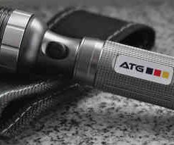 Fokussierbare Hochleistungs UV-Taschenlampe 365 nm